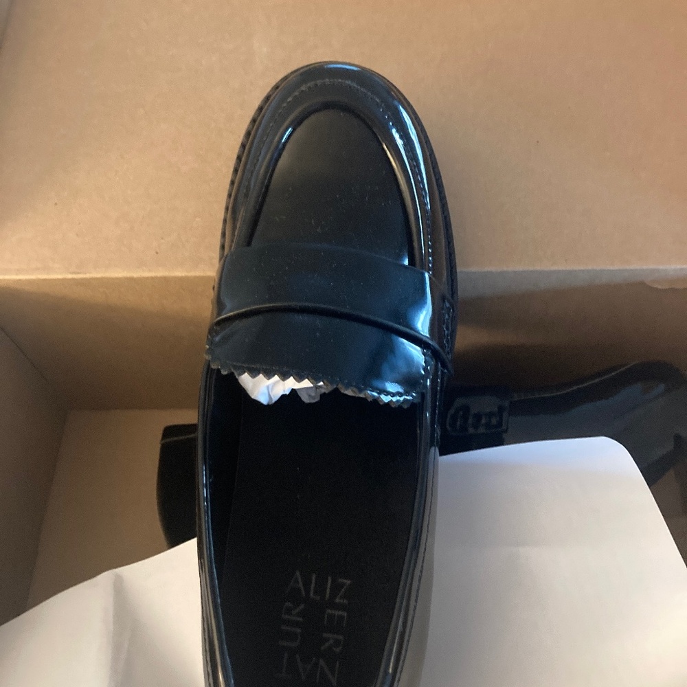 Naturalizer Dakota Patent